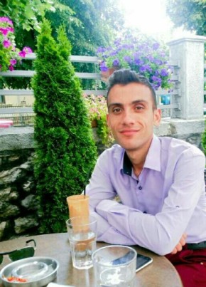 Alfonso peroll, 35, Albania, Korçë