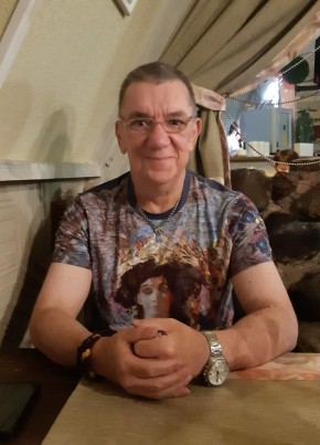 Игорь, 58, Россия, Санкт-Петербург