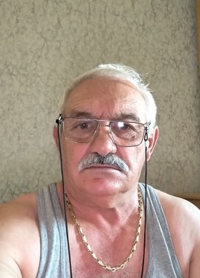 Арутюн Бдоян из Сургута 63 года
