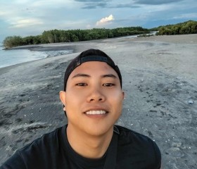 Yheir, 28, Saravia