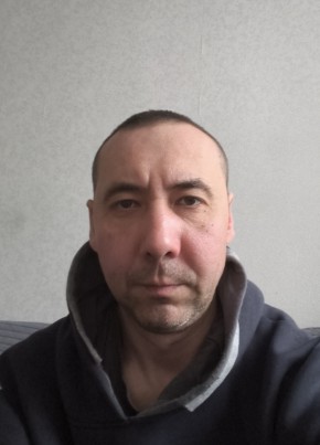 Константин из Самары 46 лет