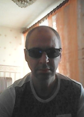 Владимир, 51, Россия, Хабаровск