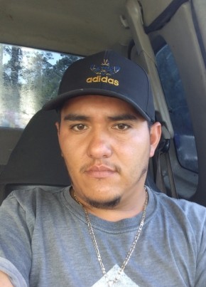 Manuel из Victoria de Durango 27 лет