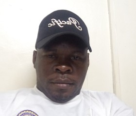 Eminem, 34, Kampala