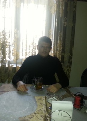 Евгений, 38, Россия, Лабинск