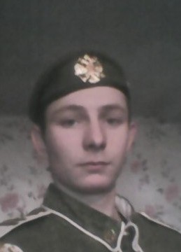 Александр, 29, Россия, Новохопёрск