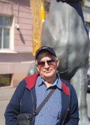 Виктор, 67, Россия, Белоозёрский