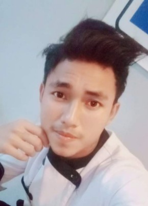 Khant win aung, 23, Myanmar (Burma), Kyaukse