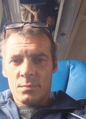 Евгений из Томска 48 лет