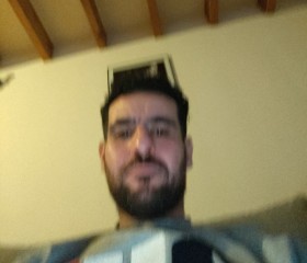 Momo, 26, Cognac