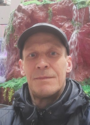 Андрей из Серова 40 лет