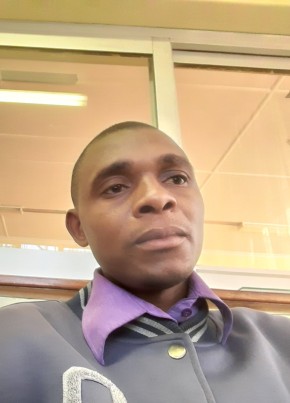 Christopher , 38, Southern Rhodesia, Bulawayo