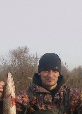Николай, 41, Россия, Радужный (Владимирская обл.)