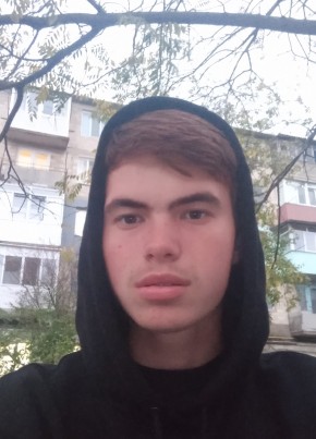 Sergiu, 18, Republica Moldova, Chişinău