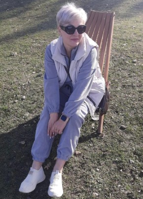 Лариса из Майкопа 48 лет