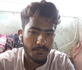Tariqkhan, 18 лет, کراچی