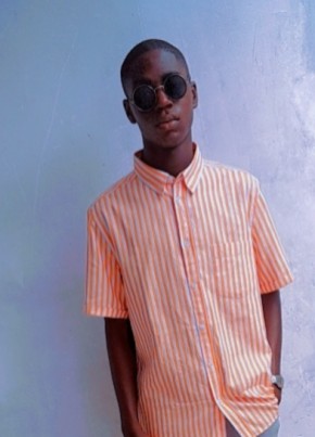 Anthony, 18, Republic of Cameroon, Yaoundé
