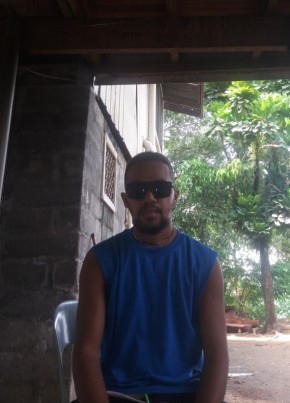 Albert, 20, Solomon Islands, Honiara