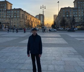 Лев, 47 лет, Санкт-Петербург