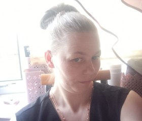 Yuliya, 38, Volkhov