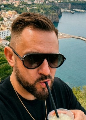 Вова из Владимира 42 года