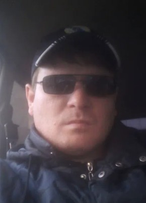 Александр из Искитима 34 года