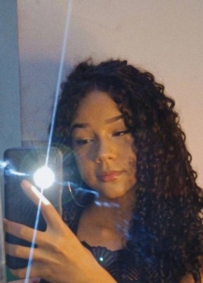Maria Vitória из Luziânia 18 лет