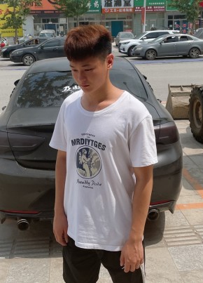 骨头, 24, China, Jinzhou