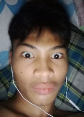 Mon Sarmiento, 18, Philippines, Davao