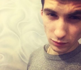 Илья, 25 лет, Омск