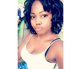 Lovia, 29, Berekum