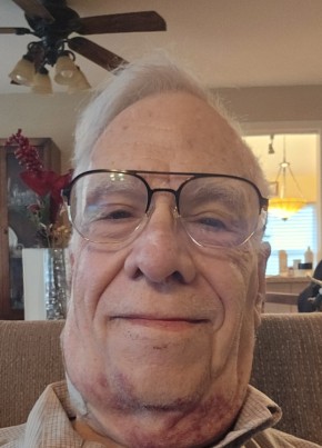 Bob, 69, United States of America, Novi