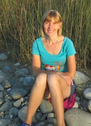 алена, 41, Россия, Псебай