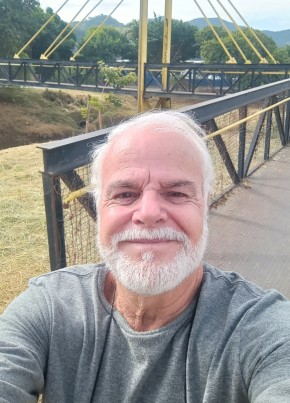 JB из São José dos Campos 68 лет