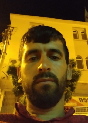 Mahmut, 28, Türkiye Cumhuriyeti, Dargeçit