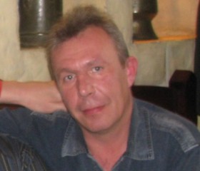 Олег, 55 лет, Троицк (Московская обл.)