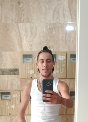 رط из طنجة 21 год