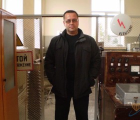Олег, 61 год, Екатеринбург