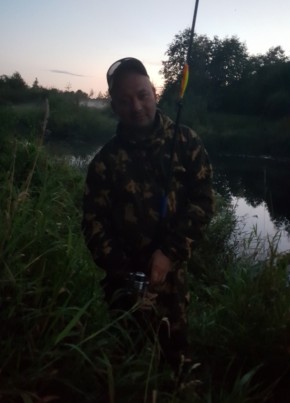 Николай, 34, Россия, Белозёрск