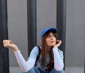 Karolina, 28, Yekaterinburg