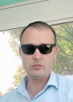 Данила из Сочи 40 лет