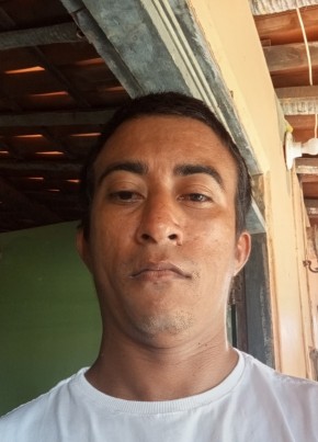 Antônio Carlos из Aracati 32 года