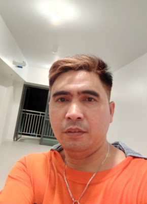 Jipoy Agustin, 38, Philippines, Antipolo