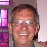 dennis, 73  , Gainesville (State of Florida)