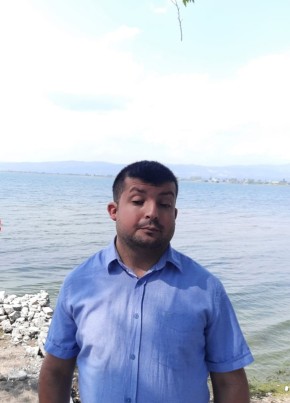 Alattin Çelik, 34, Türkiye Cumhuriyeti, Adana