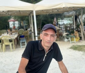 Rostam, 41, Yerevan