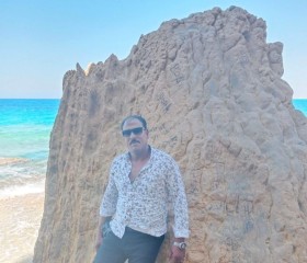 حسين محمد, 44, Cairo
