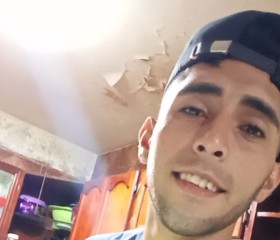 Javier, 27, Caracas