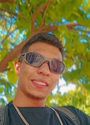 Marcelo, 20, República Federativa do Brasil, Sorocaba