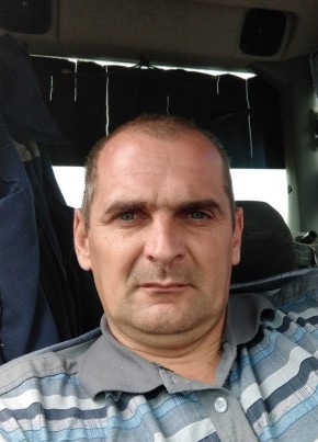 Сергей из Кирсанова 46 лет